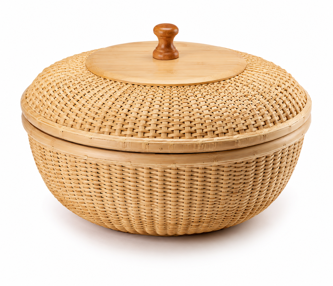 Teng Jin Nantucket Round Handicraft Basket