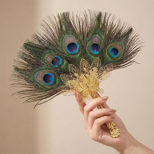 BOTAVEIL Fragrant Peacock Feather Fan