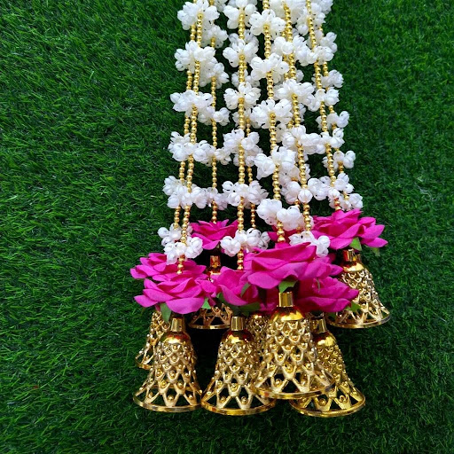 BOTAVEIL Gulabi Floral Fragrance Latkan